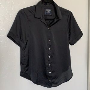Abercrombie & Fitch Black Button Up